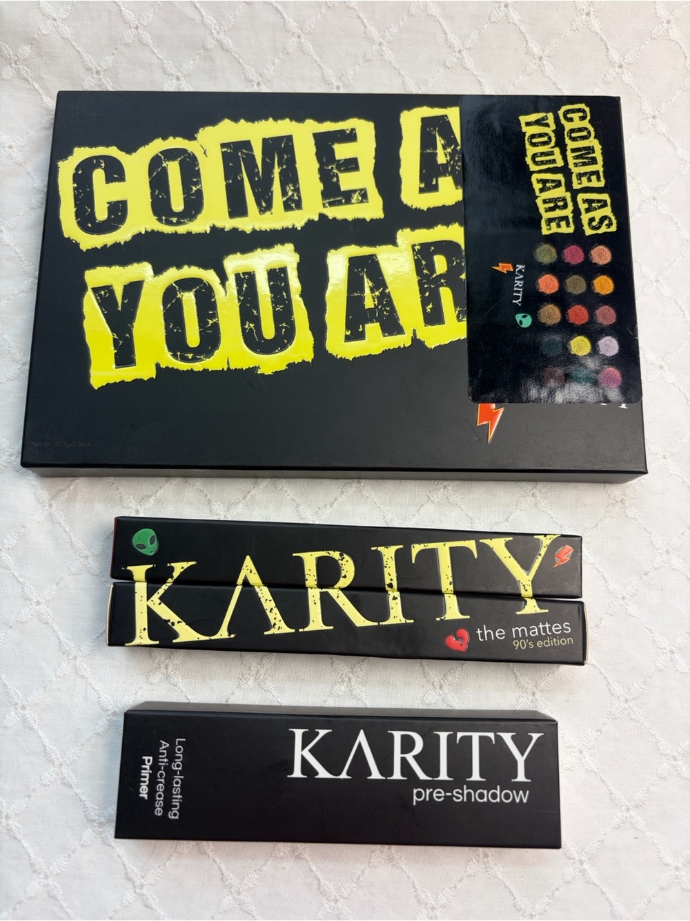 Karity Come As You Are Matte Eyeshadow Palette, Primer and 2 Liquid Lipsticks
